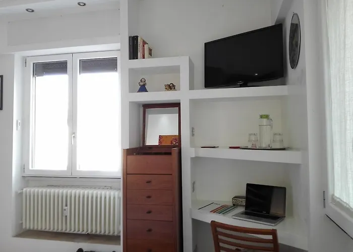 Frühstückspension Rosa Blu 4*